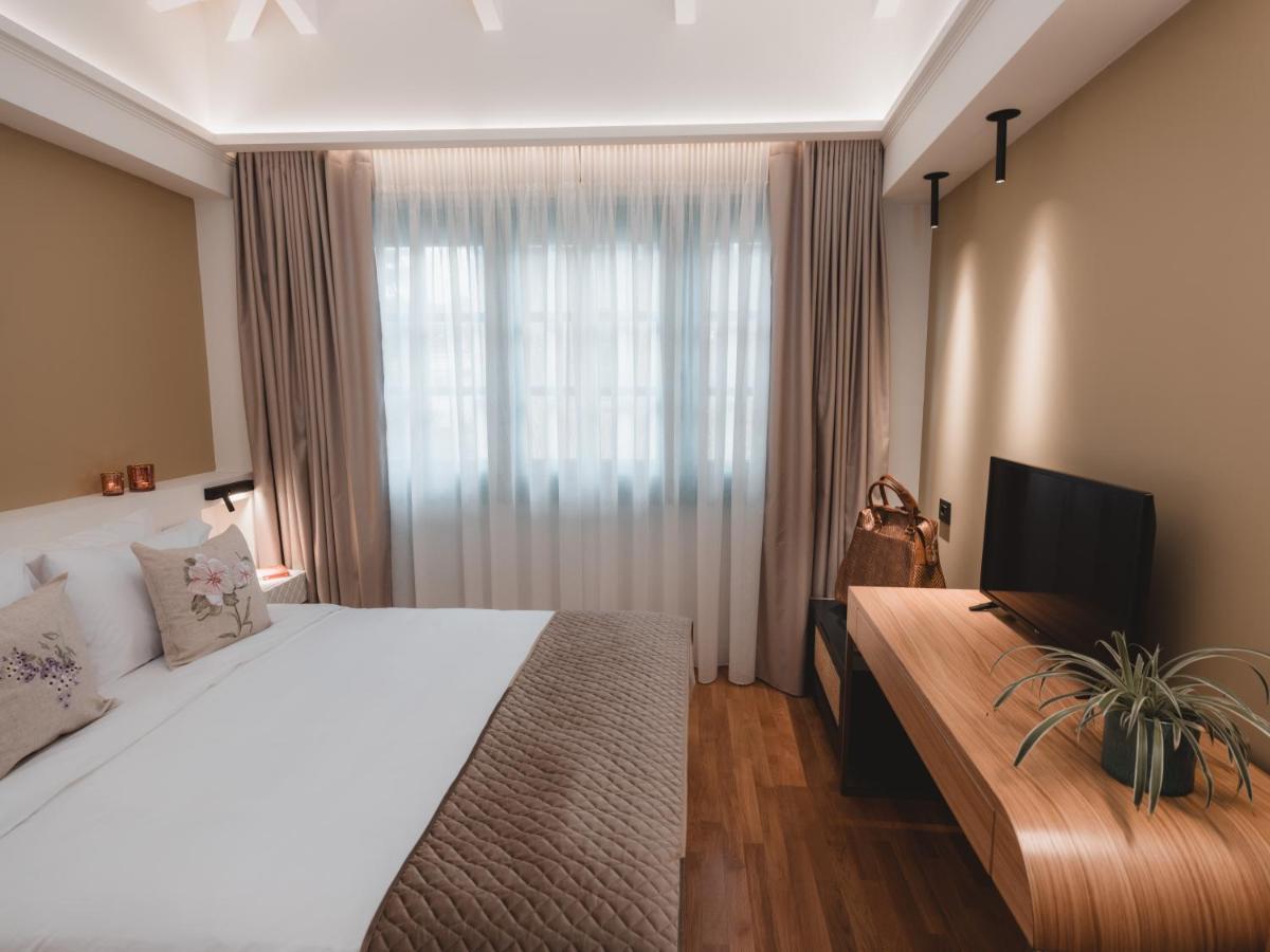 Castrello Old Town Hospitality Hotel Ioannina Ngoại thất bức ảnh