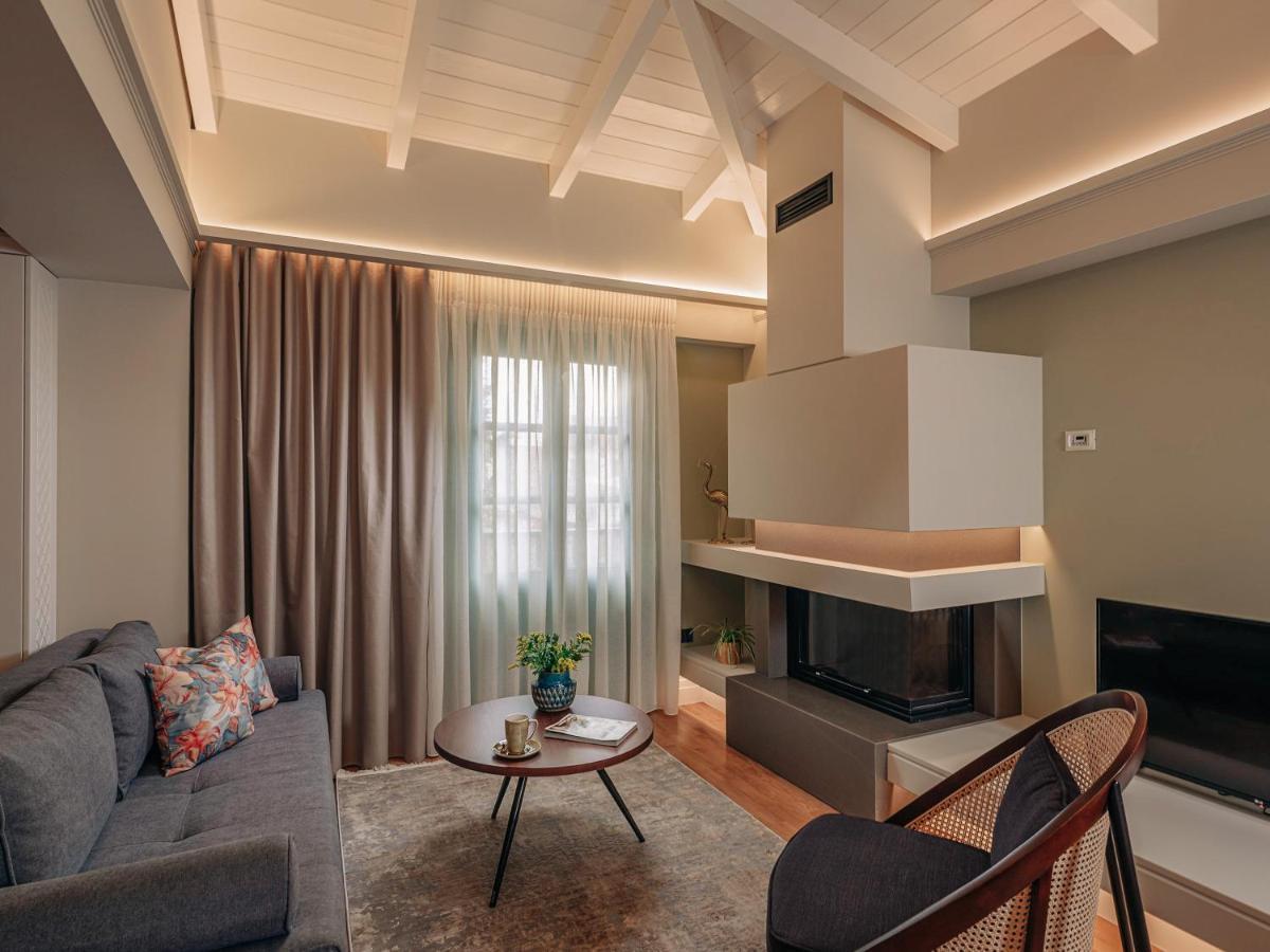 Castrello Old Town Hospitality Hotel Ioannina Ngoại thất bức ảnh